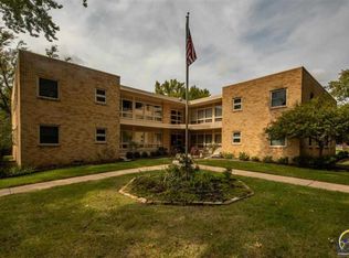 1275 SW Fillmore St APT 12, Topeka, KS 66604