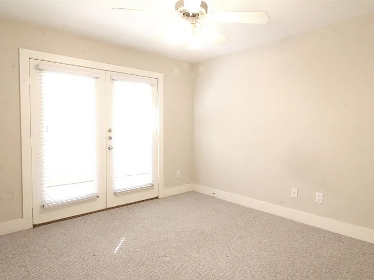 3031 Buttercup St — Photo 3