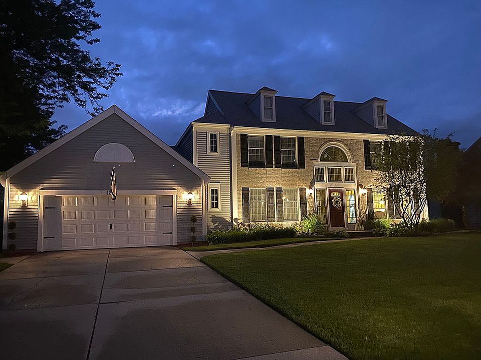 1st image of 1305 Meadowgreen Ct SE