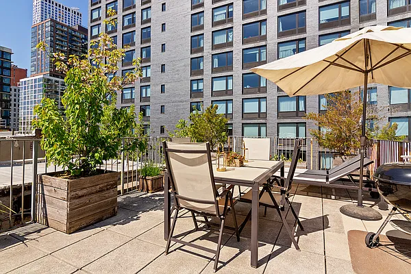 Sold by Corcoran | media 27