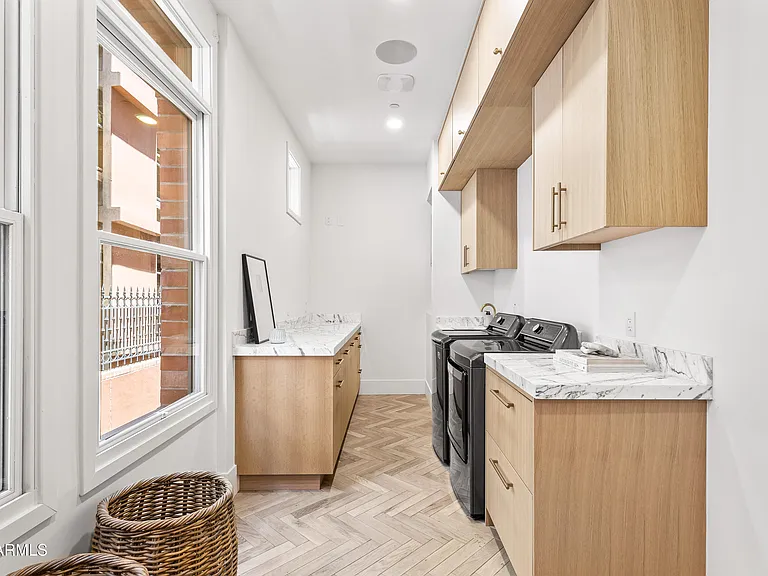 54 W Palm Ln #54 — Photo 42