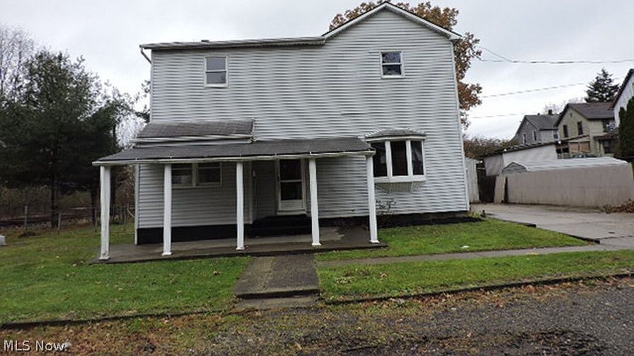 1st image of 18 S Pleasant Ave