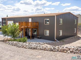 114 Lincoln St, Elephant Butte, NM 87935
