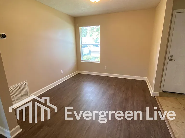 55 Voda Ct — Photo 2