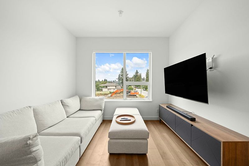Coquitlam Apartment for rent - 2 Bedrooms — photo 4