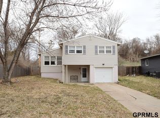 6912 Kansas Ave, Omaha, NE 68104