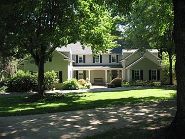 1st image of 2725 Emerson Dr