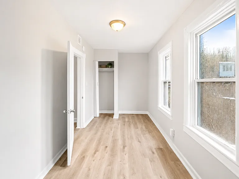 181 Sheridan Ave #1 — Photo 10