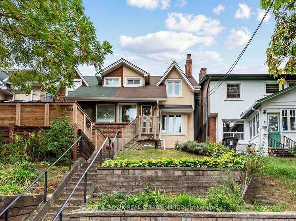 1394 Davenport Rd, Toronto, ON M6H 2G9