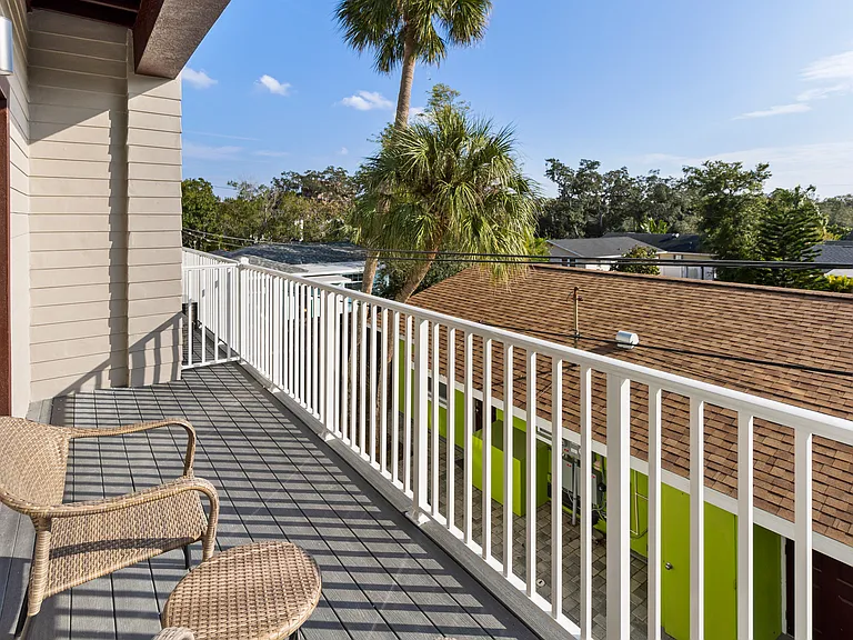 946-third floor patio_01162023