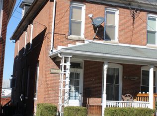 122 N Franklin St, Waynesboro, PA 17268