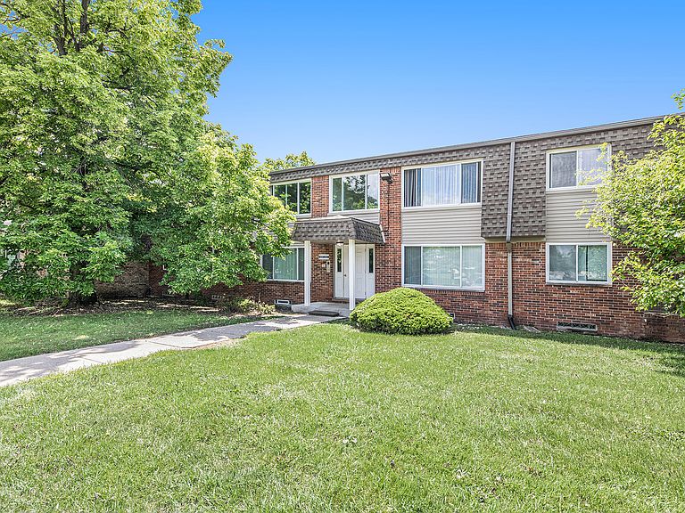 Midtown Square Apartment Rentals - Wayne, MI | Zillow