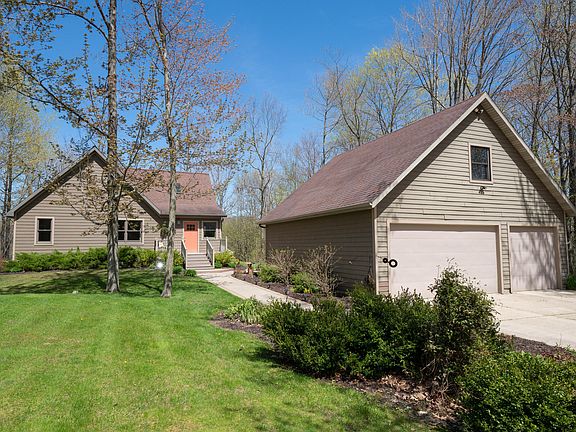2nd image of 32056 County Road 687