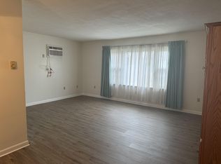 912 Florida Ave APT 6-1, Martinsburg, WV