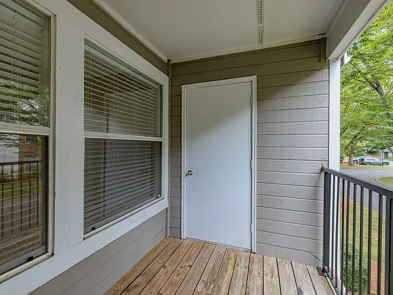 Cambridge Park Apartments — Photo 65