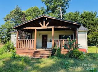 198 Morningside Dr, Ellenboro, NC 28040