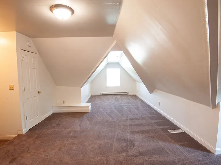 521 N Washington St — Photo 9