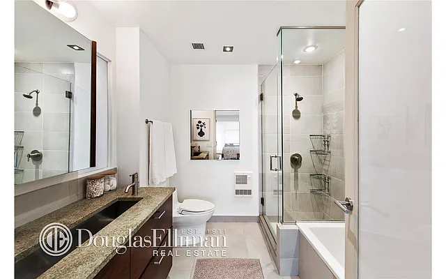 Sold by Douglas Elliman | media 15