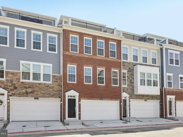 10804 Willow Ter, Fairfax, VA 22030