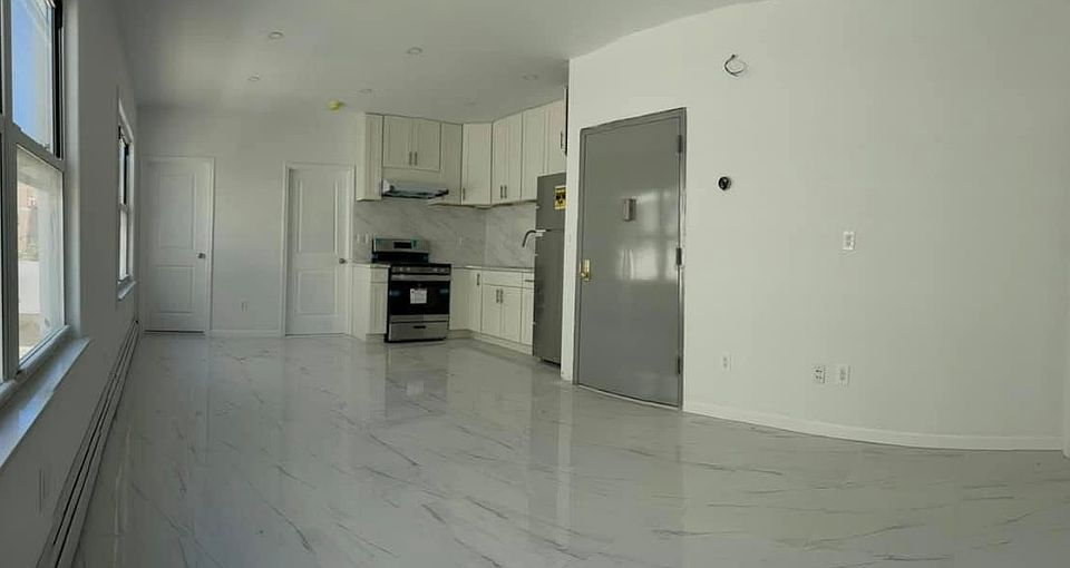 1st image of 5819 Granger St Floor 2