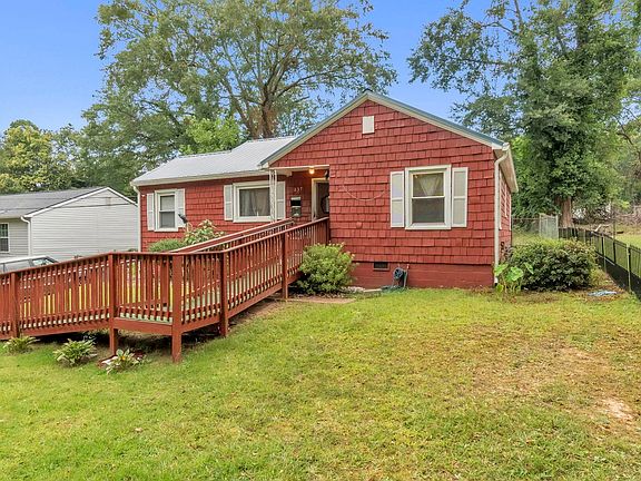 2nd image of 237 Briarcliff Rd