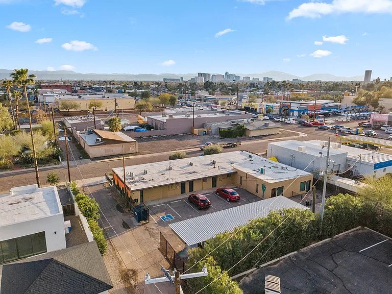 1606 E Catalina Dr #B — Photo 16