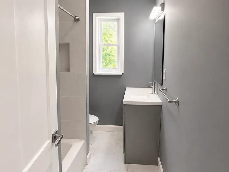 416 Division Ave NE #1 — Photo 11