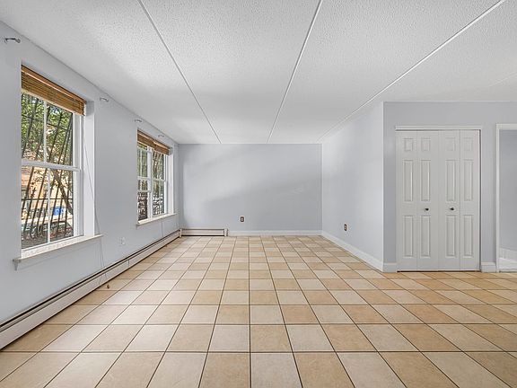 4th image of 204 Covert St #1A