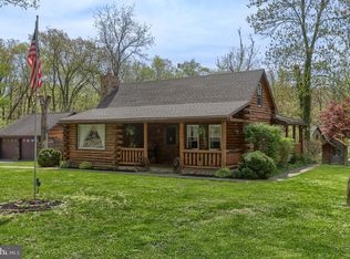 568 Camp Strause Rd, Fredericksburg, PA 17026