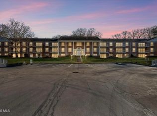 5679 Monroe St, Sylvania, OH