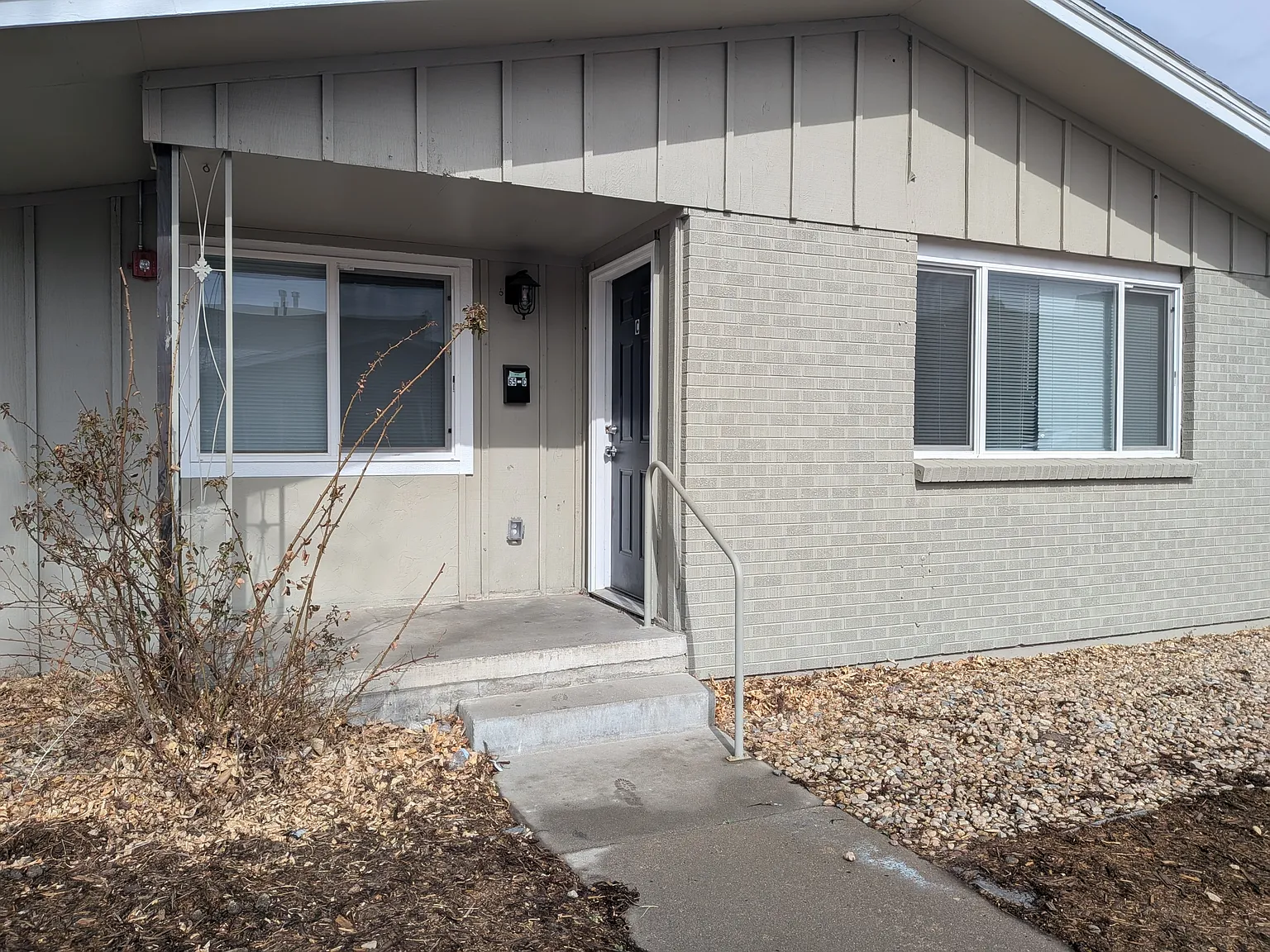 65 South 18th Avenue - C — Photo 1