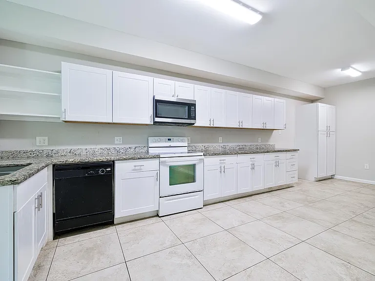 12658 Briar Patch Rd — Photo 6