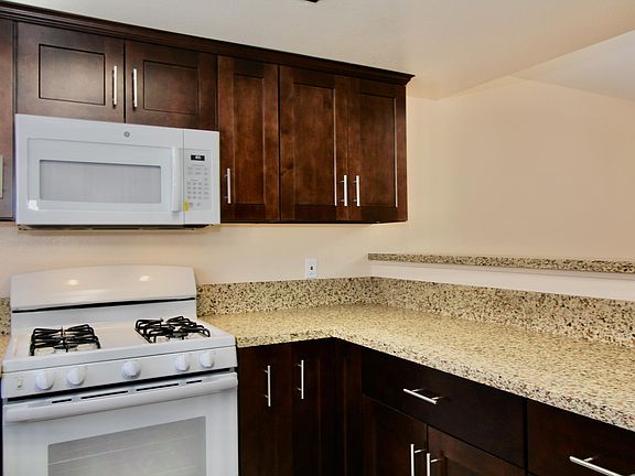 3rd image of 707 E Lomita Ave APT 2