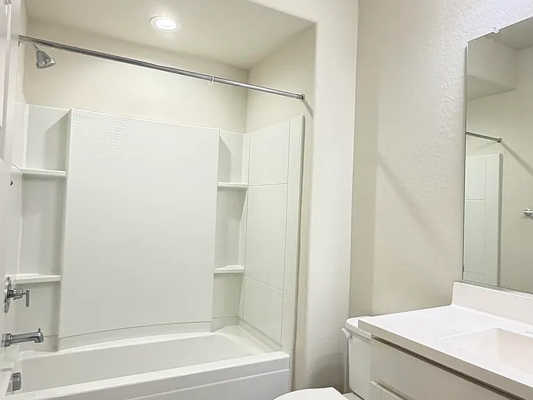 8529 S 67th Dr — Photo 14