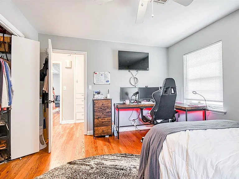 1205 Westlawn Dr — Photo 17