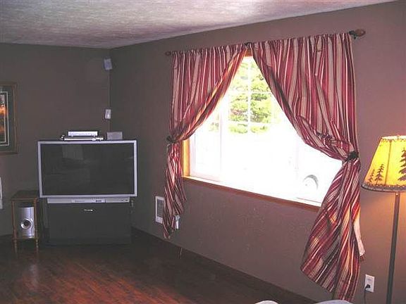 3rd image of 12821 E Cataldo Ave