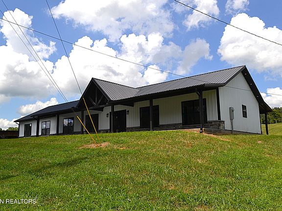 5th image of 940 Thorngrove Pike