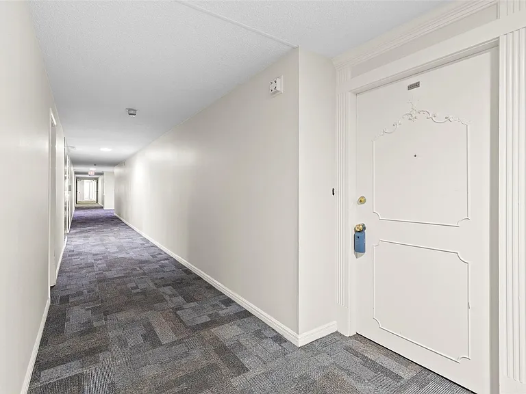2601 Bellefontaine St #C116 — Photo 10