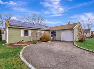 39 Frost Valley Drive, East Patchogue, NY 11772