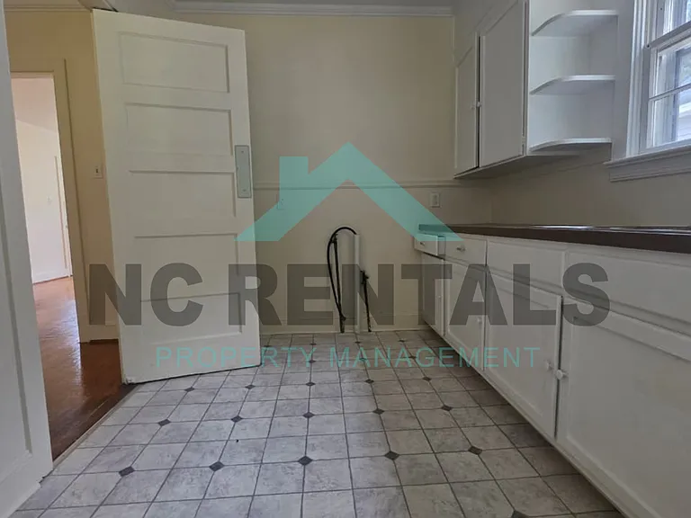 1313 Holman St — Photo 12