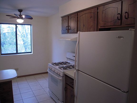 5th image of 14033 S Laramie Ave #420