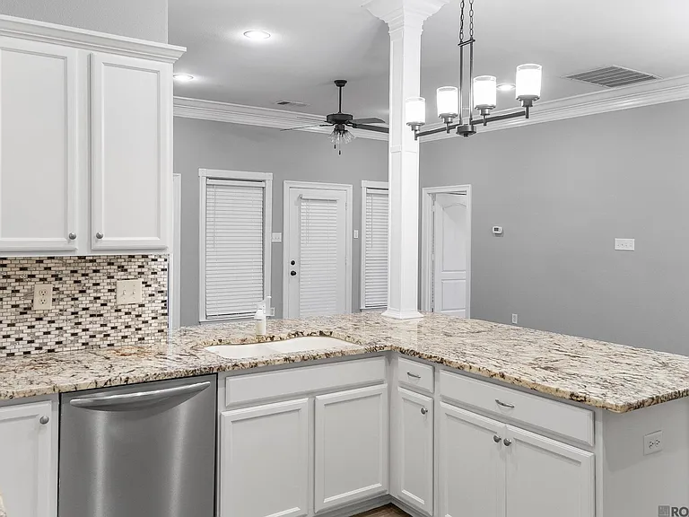308 Hill Ridge Dr — Photo 10