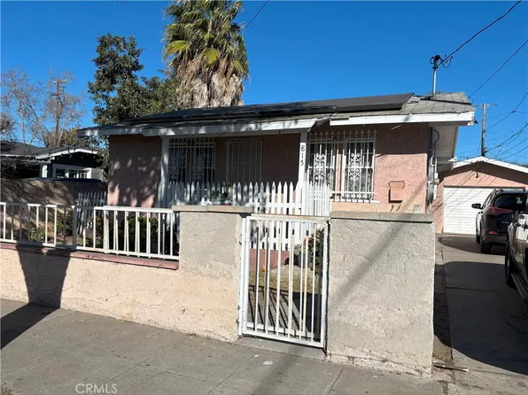 815 W Cubbon St, Santa Ana, CA 92701