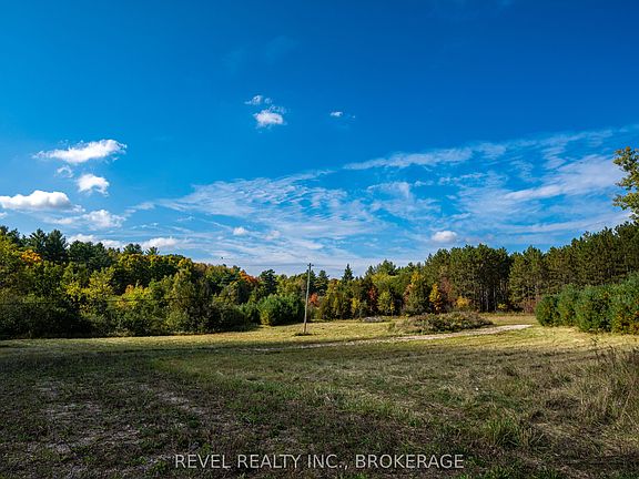 2nd image of 111 Buck Bay Rd