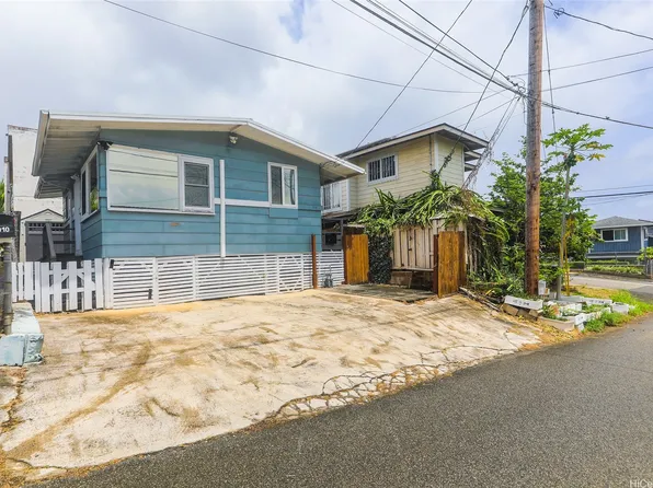 908 Simon Rd, Honolulu, HI 96817
