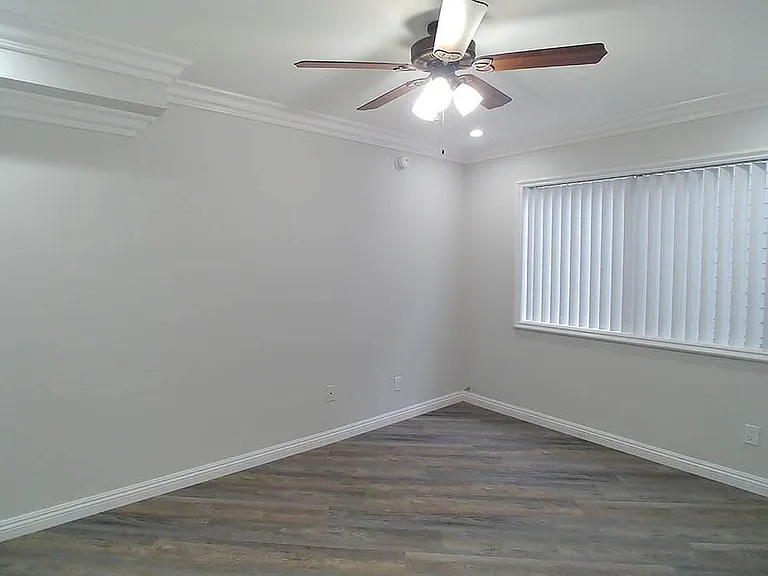 14242 Roscoe Blvd — Photo 70