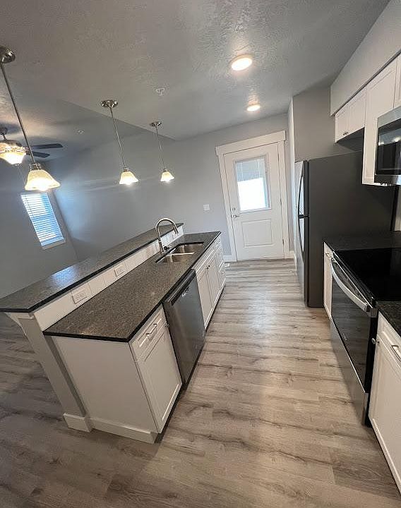 5021 Hamlet Ln Caldwell, ID, 83607 Apartments for Rent Zillow