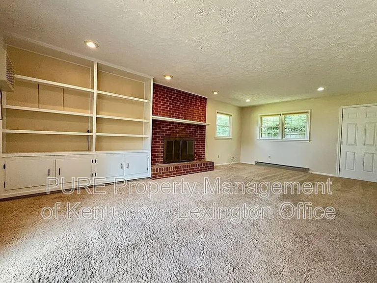 2077 Dogwood Dr — Photo 15
