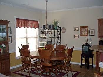 5th image of 8228 Hunters Meadow Ln