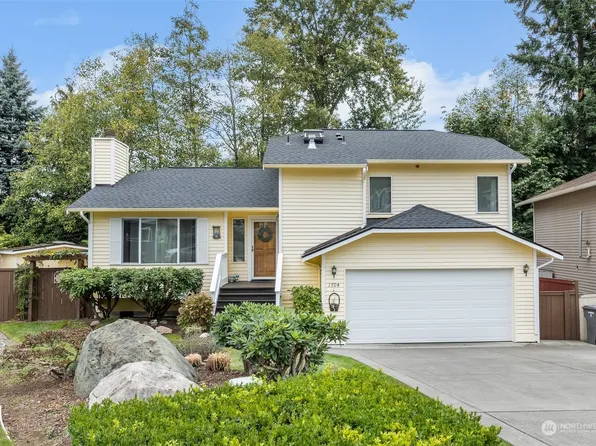 1704 SW 323rd Street, Federal Way, WA 98023